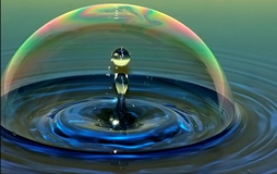 Вода (оксид водню, Н2О) - прозора рідина, яка не має кольору (в малому обсязі) і запаху