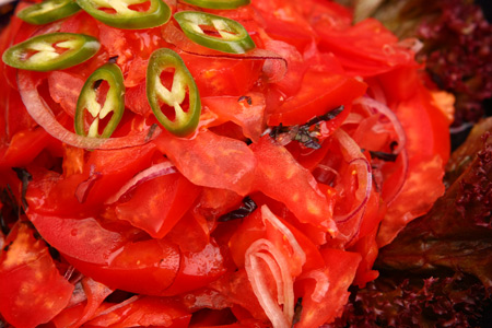 Ачік-Чучук - ташкентські помідори із солодким луком і стручковим перцем
