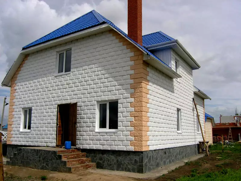 Особливі переваги має будівництво житлових будинків з піноблоку